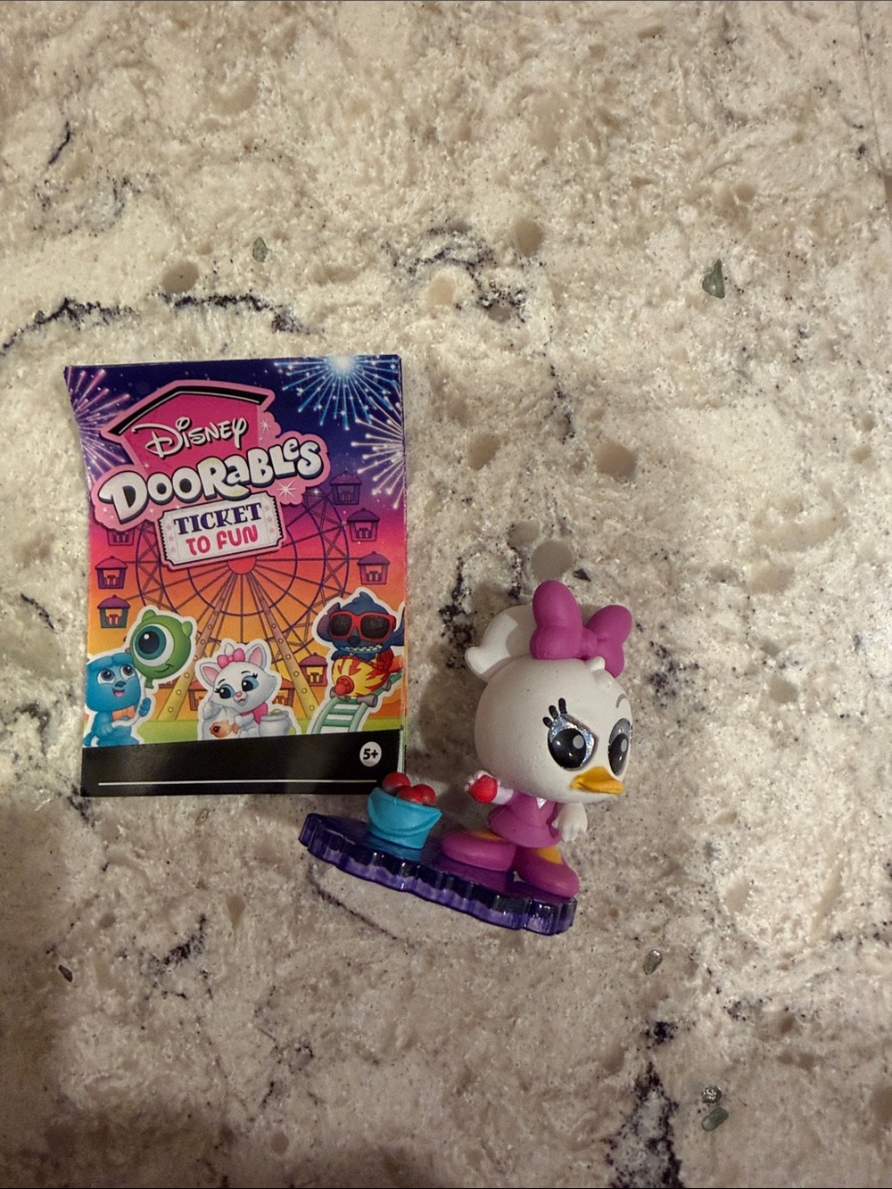 4/$14 Disney Doorables Ticket to Fun Series Figure, Daisy Duck